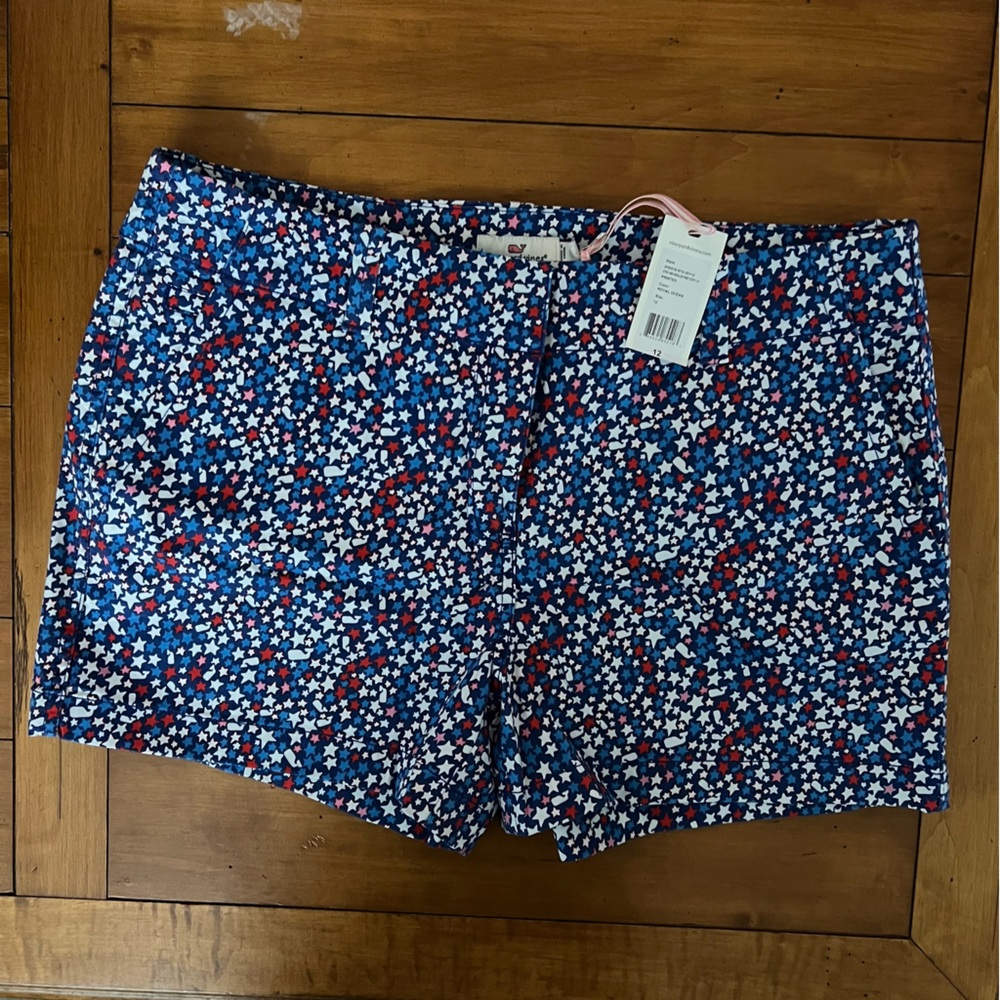 Vineyard Vines Blue Red White Star Print Women's Shorts